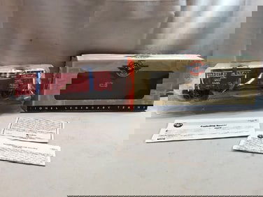 Lionel Postwar Exploding Box Car