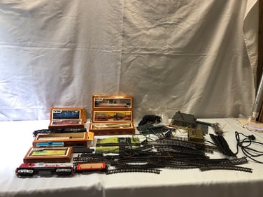 Tyco Trains, Tracks and Accessories