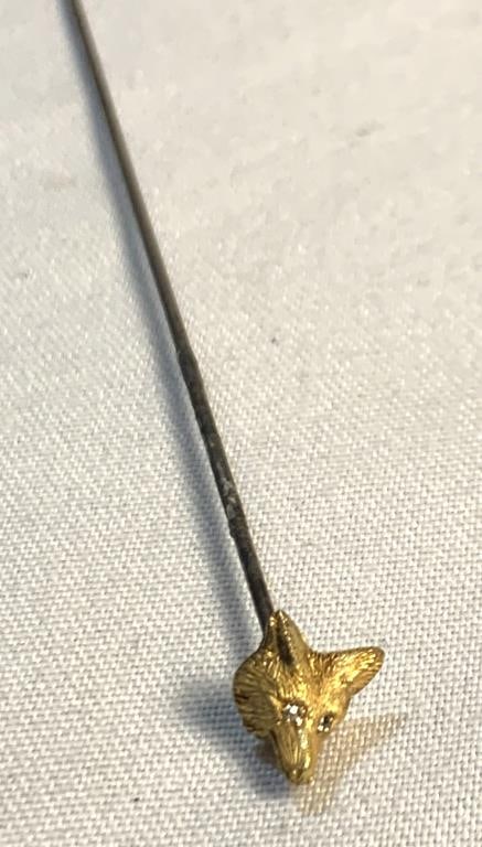 Antique 18kt Gold Fox Hat Pin W/ Diamond Eyes: Antique 18kt Gold Fox Hat Pin W/ Diamond Eyes- 3.8 Total Grams