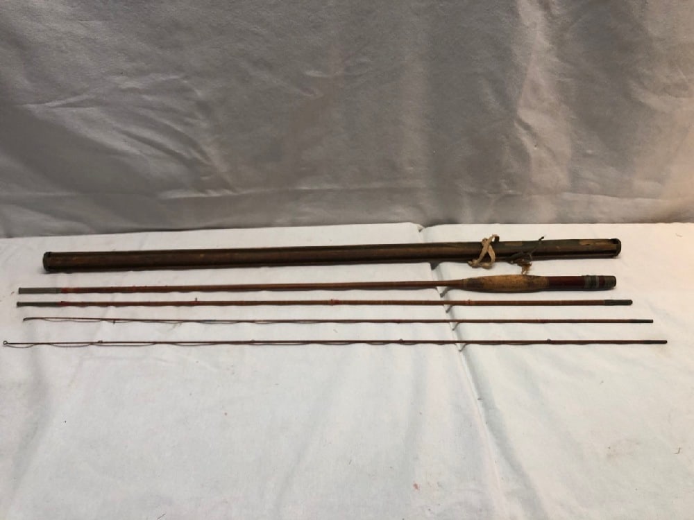 Vtg 4 Pc Bamboo Fishing Rod (1 of 7)