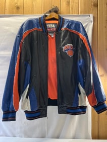 Vtg. NY Knicks 1990’s Original Leather Jacket