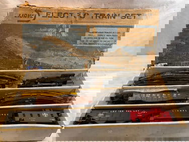 Lionel Electric Train Set