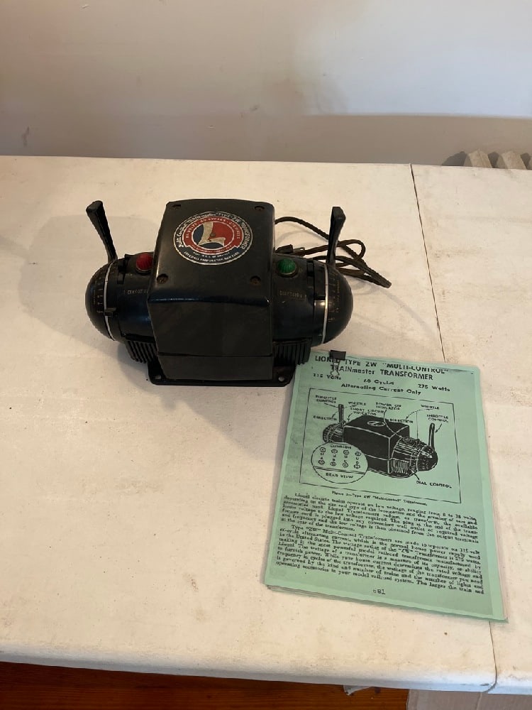 Lionel Type ZW Train Transformer (1 of 5)