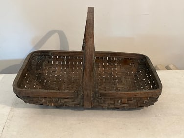 Antique Oak Rush Woven Gathering Basket