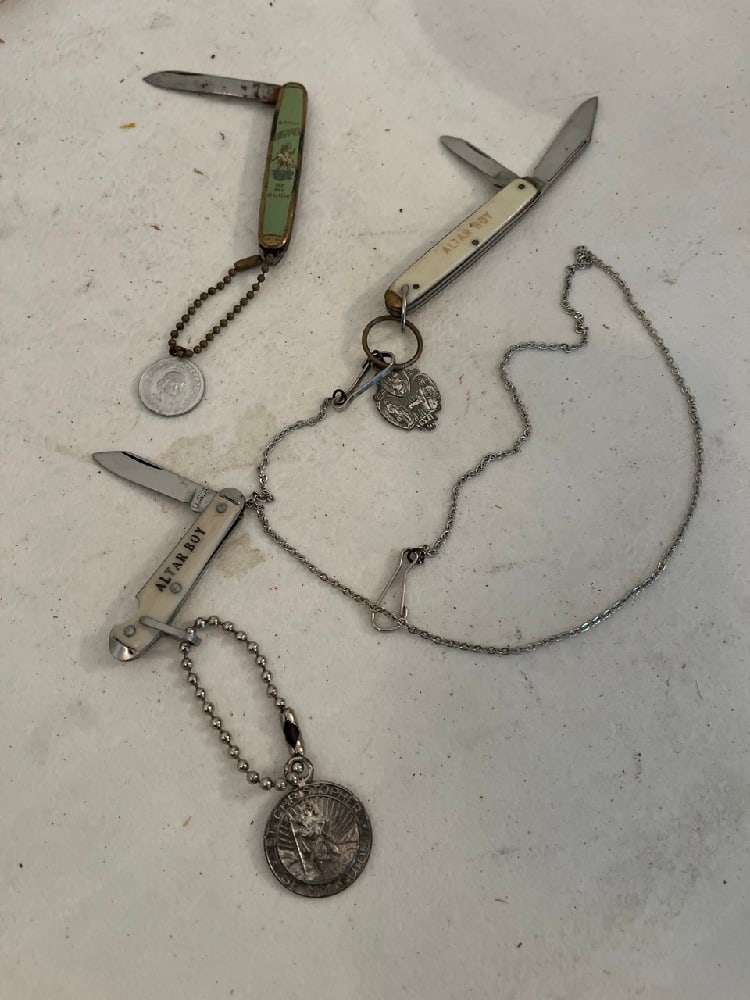 3- Altar Boy Pocket Knives/St. Christopers Medals: 3- Altar Boy Pocket Knives/St. Christopers Medals- Made in the USA