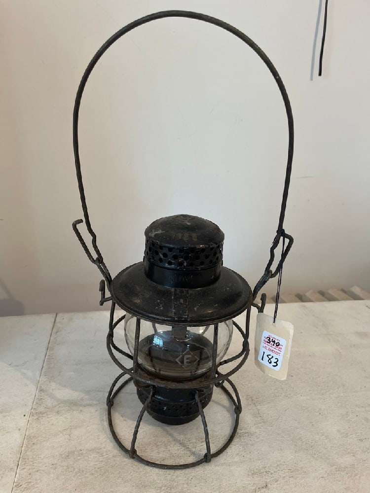 Vtg Erie RR Lantern (1 of 5)