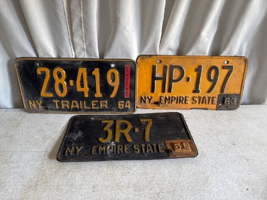 Vtg License Plates
