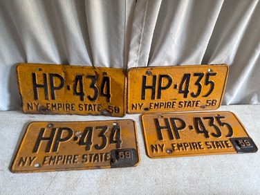 Vtg License Plates