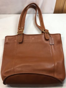 Vtg. Coach Tan Leather Purse