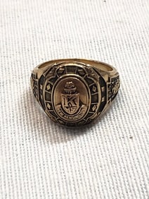 Balfour 10K Class Ring