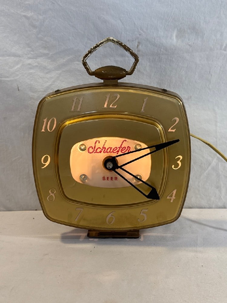 Vtg. Schaefer Beer Advertising Clock (1 of 7)