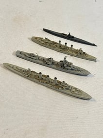 1:200 Scale Die Cast ships