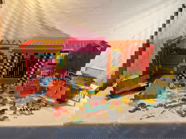 Vtg. 1968 Barbie Family House by Mattel W/ Accessories