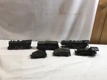 Vtg. HO Scale Model Trains