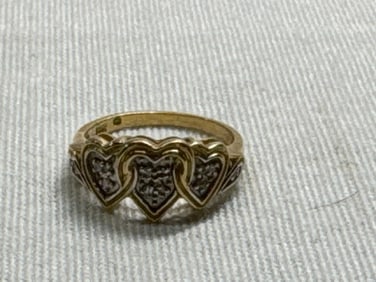 10Kt Gold with Diamonds 3 Heart Ring