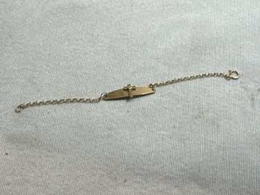 Piercing Pagoda 10K Childs Cross ID Bracelet