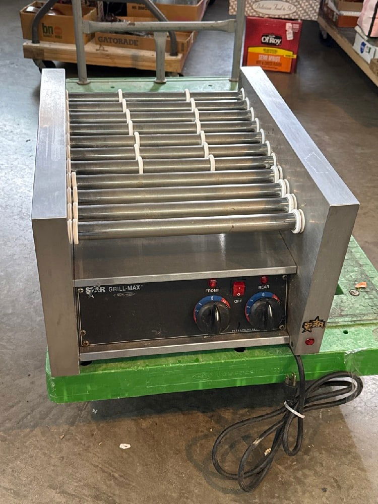 Star Grill-Max Countertop Hot Dog Roller (1 of 4)