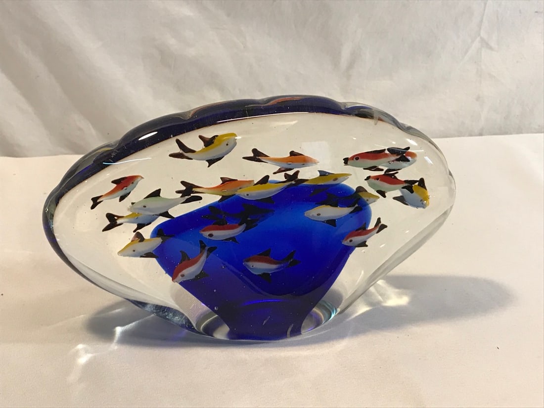 Vtg. Murano Glass Aquarium Paperweight: Vtg. Murano Glass Aquarium Paperweight - 9” Long x 5 1/4” Tall