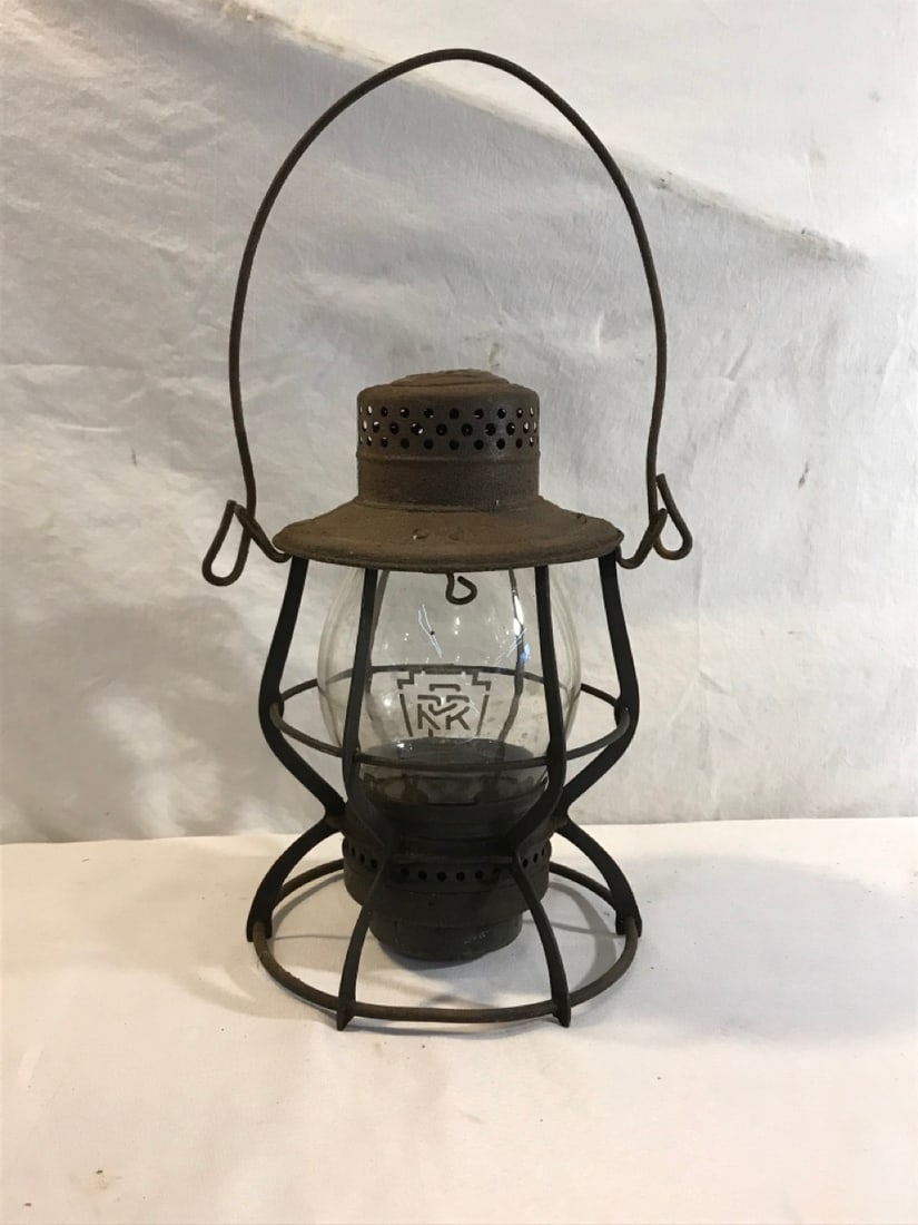 Antique Keystone Railroad Lantern (1 of 5)