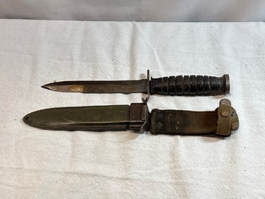 WwII U.S. M3 Combat Knife in Sheath