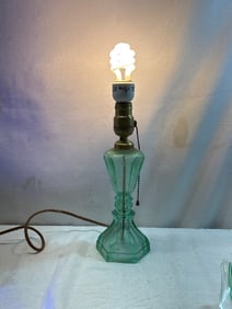 Westmoreland Uranium Glass Art Deco Dolphin Fish Koi Fish Lamp