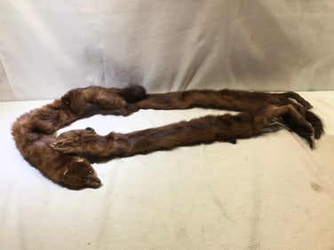 Vtg. Fur Stole/ Scarf Made From Multiple Mink Pelts