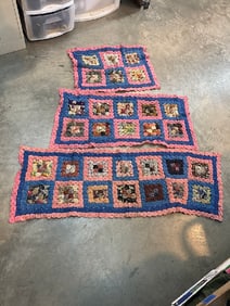 Vtg. Handmade Yo Yo Table Runners