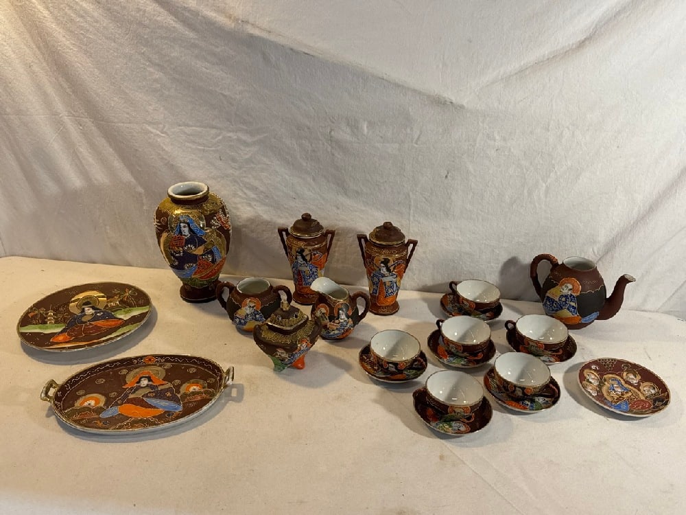 Vtg. Japanese Satsuma Tea Set: Vtg. Japanese Satsuma Tea Set - Hand Painted Japan