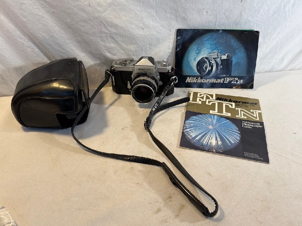 Nikkormat FTN 35mm Film Camera (1 of 6)