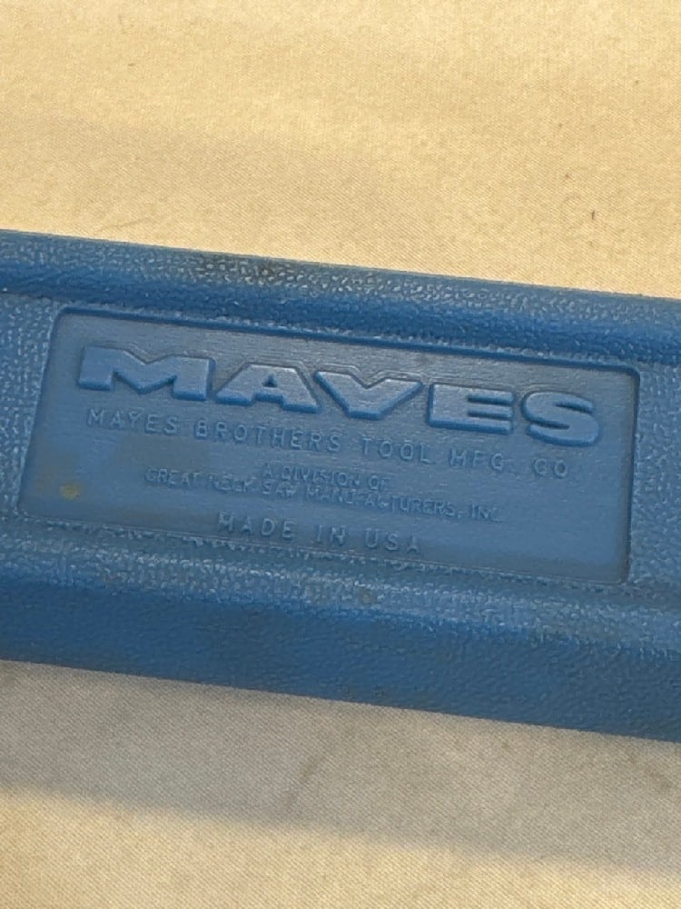 Mayes # 3 Level and Case - 5