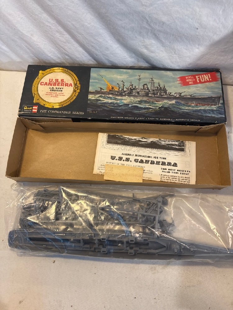 Vtg. Model Kits - 3