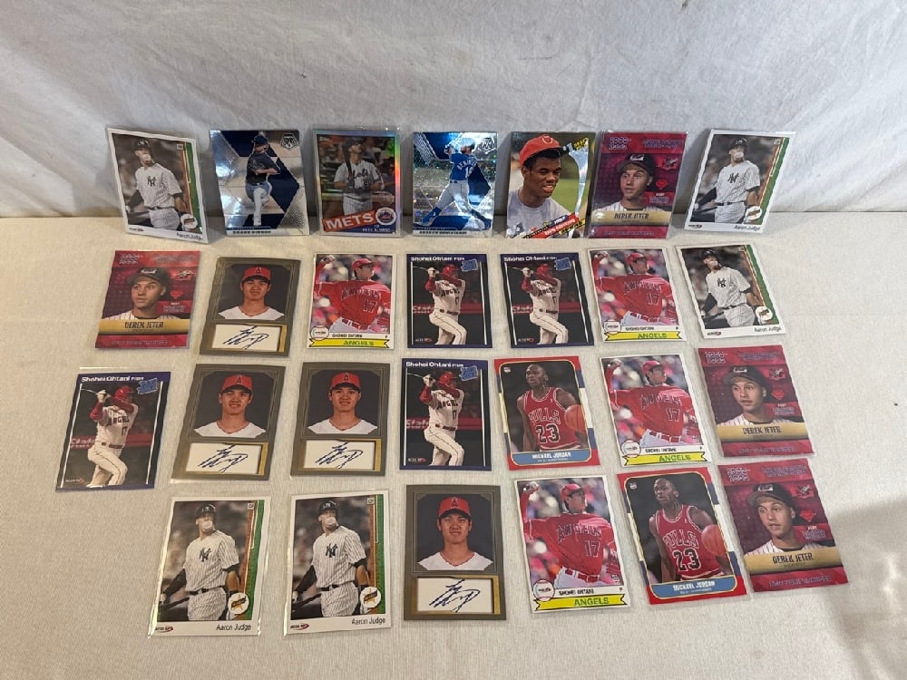 Baseball Trading Cards: Baseball Trading Cards including Aaron Judge, Shohei Ohtani, Pete Alonso, Derek Jeter and More