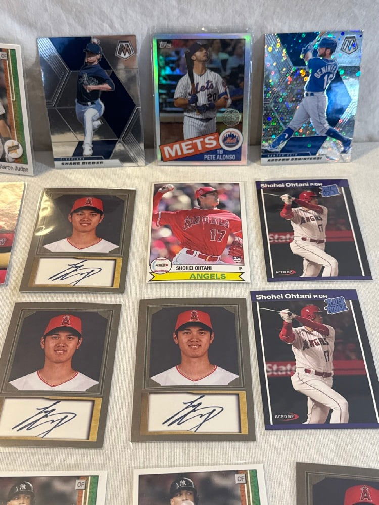 Baseball Trading Cards - 4