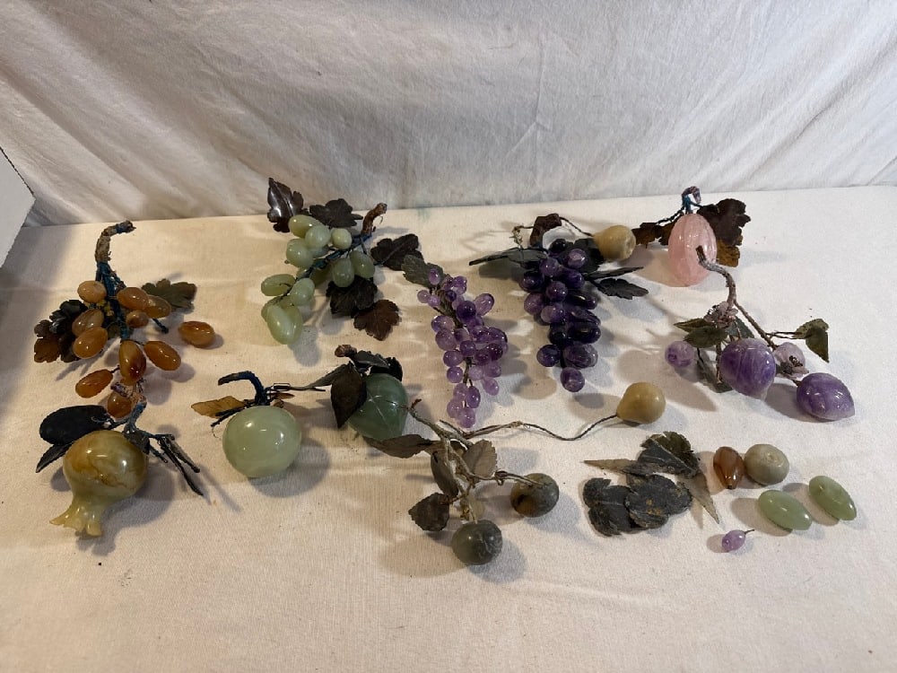 Vtg. Gemstone Decorative Fruit: Vtg. Gemstone Decorative Fruit ~ Grape Clusters, Apples, Pears ++