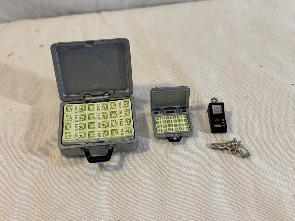 5 McFarlane Austin Powers Figures - 5