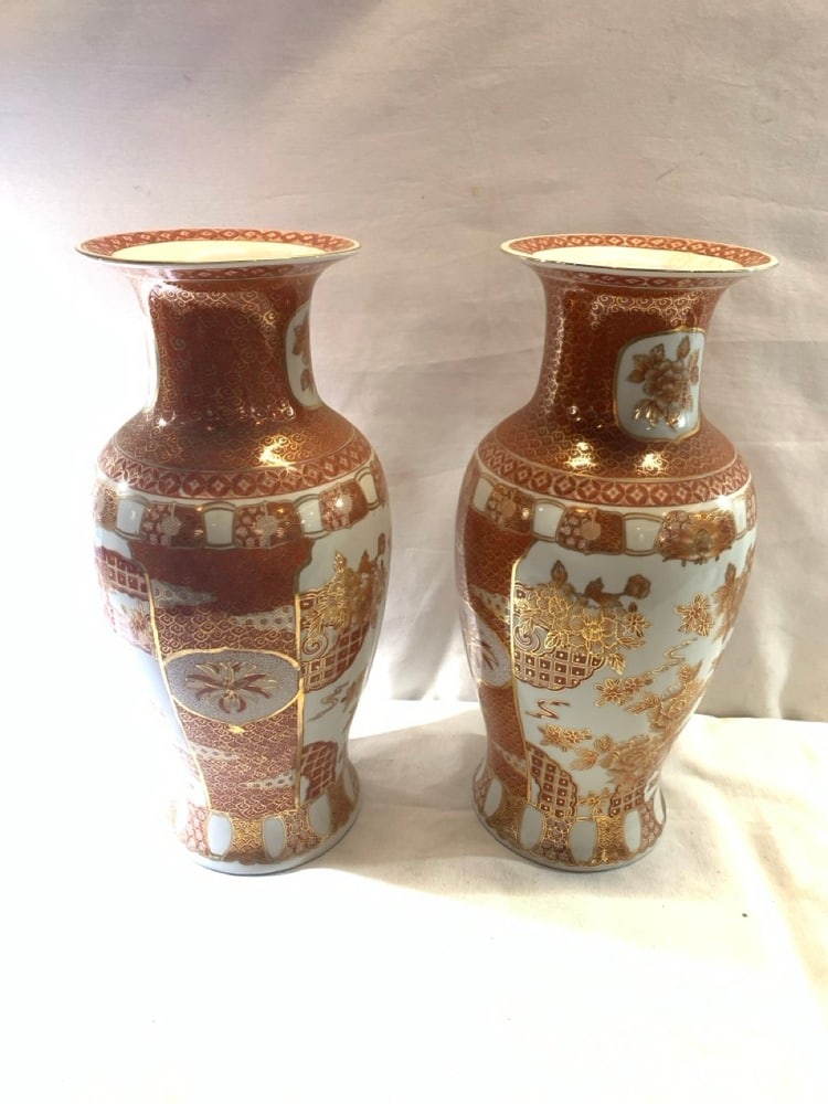 2- Chinese Kutani Vases: 2- Chinese Kutani Vases by Yi Lin Arts & Treasures of China- Has Red Seal Mark Which Translates “ Made During The Qianlong Reign Of the Great Qing”-16 1/4” T, Base 6” Round