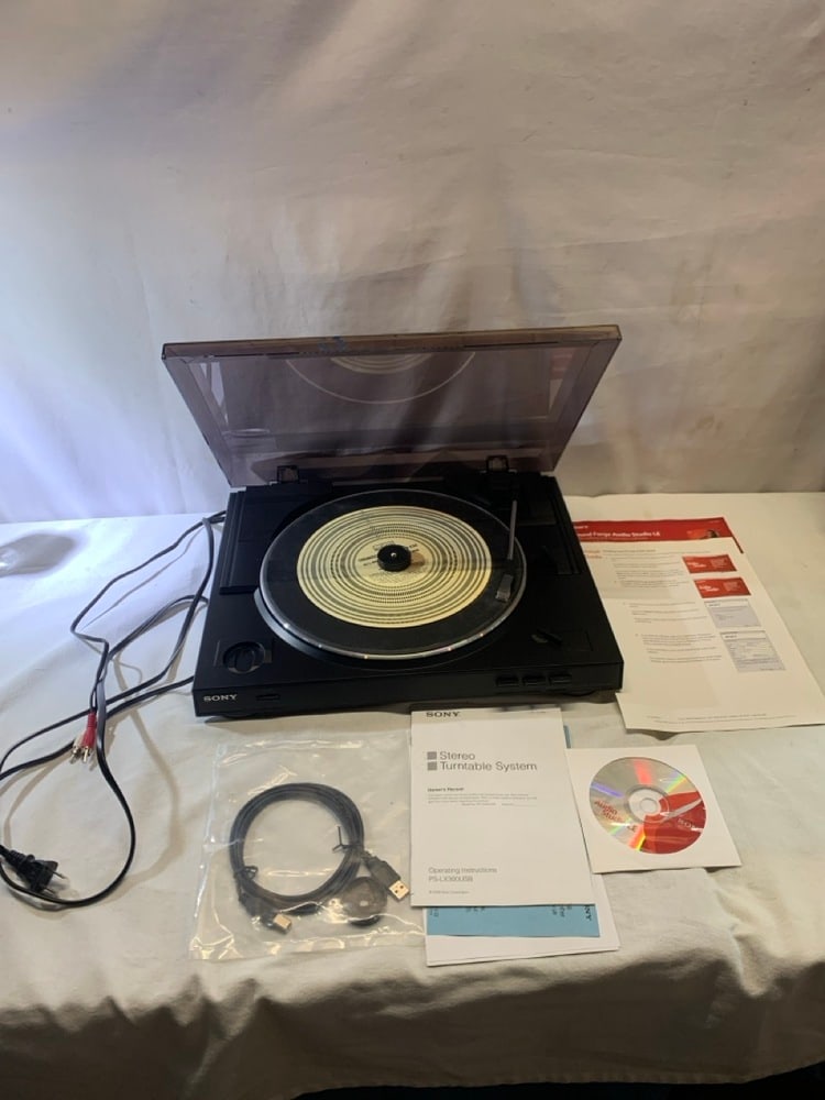 Sony Stereo Turntable System (1 of 7)