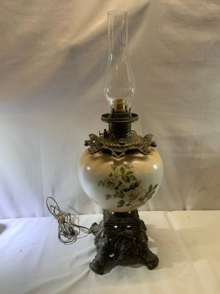 Victorian Gone With The Wind Parlor Lamp (1 of 6)
