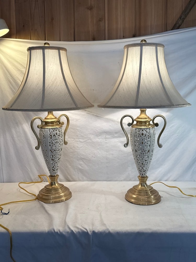 Pr. Vtg. Lenox Quoizel Tracery Porcelain Table Lamps: Pr. Vtg. Lenox Quoizel Tracery Porcelain Table Lamps - Classic Ivory Porcelain Body with Gold Tone Accents ~ with Original Lenox Ivory Colored Shades- 29” Tall