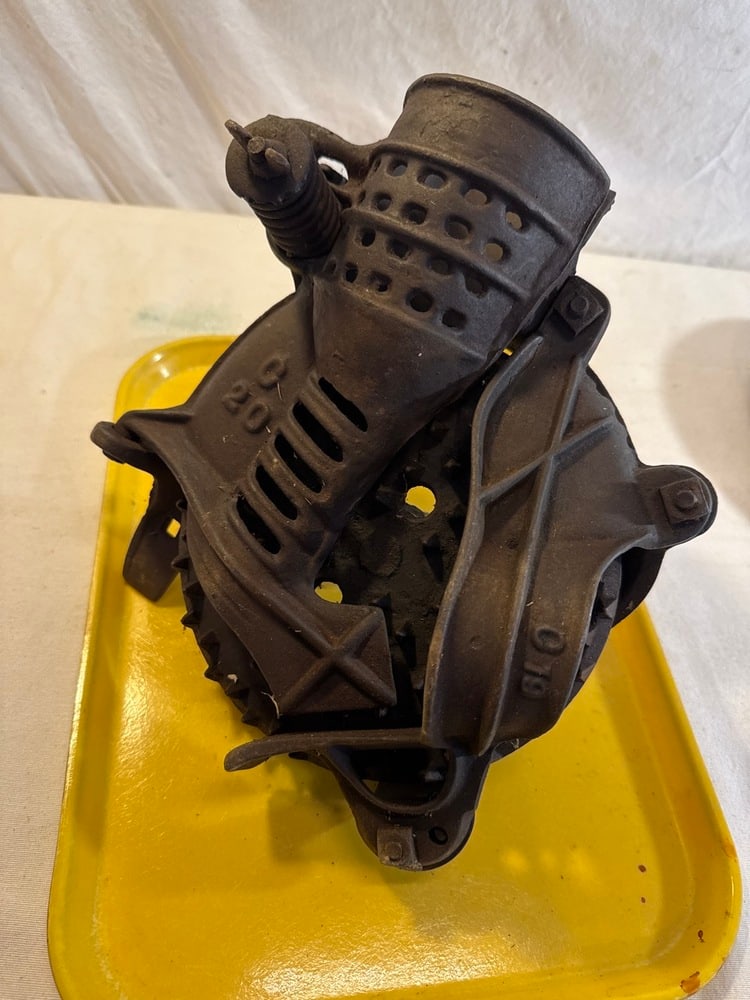 Antique A.H. Patch Black Hawk Corn Sheller - 4