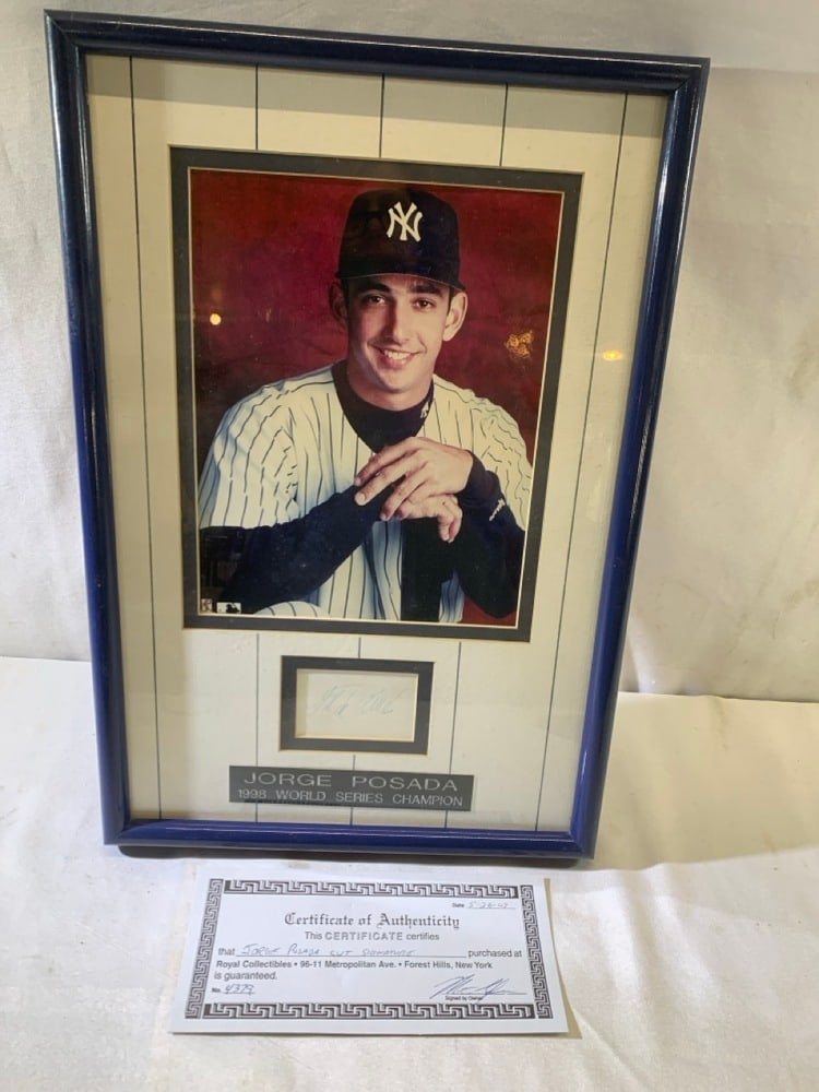 1998 World Series Jorge Posada Signed Photo: 1998 World Series Jorge Posada Signed Photo With COA