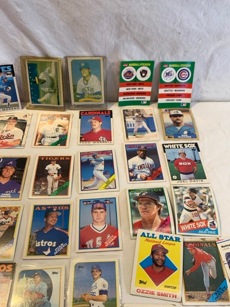 Vtg. Baseball Cards - 16