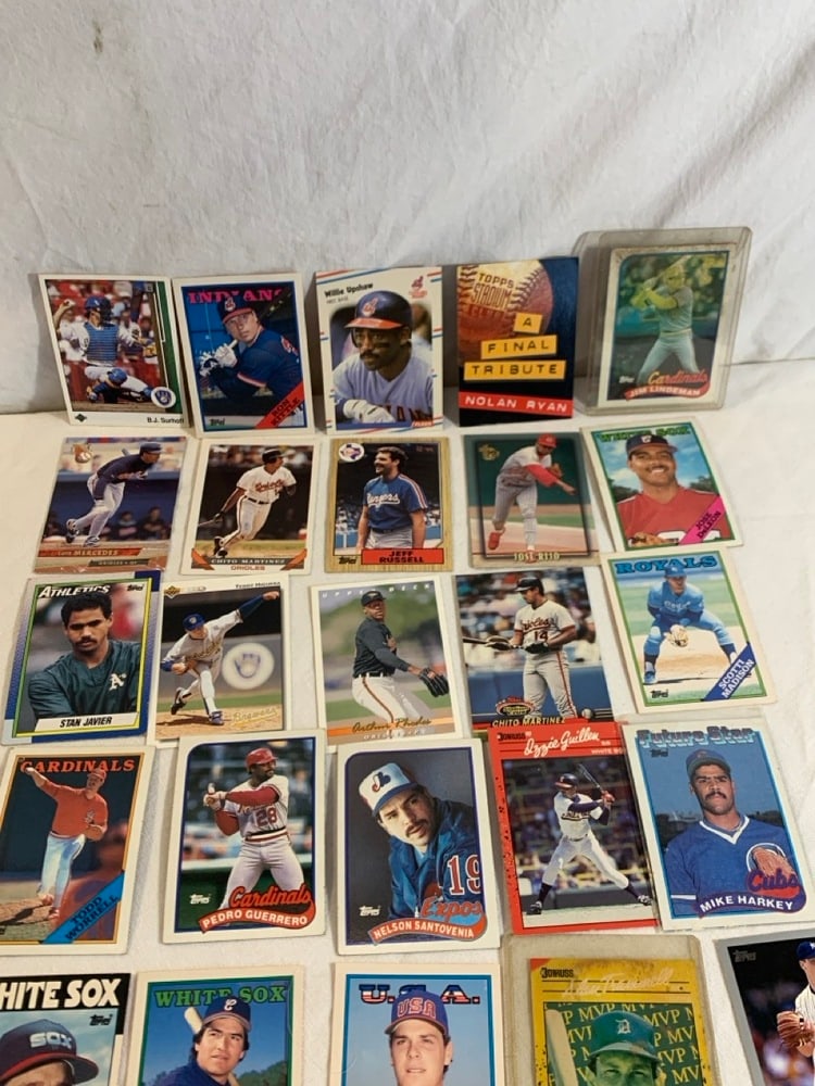 Vtg. Baseball Cards - 18