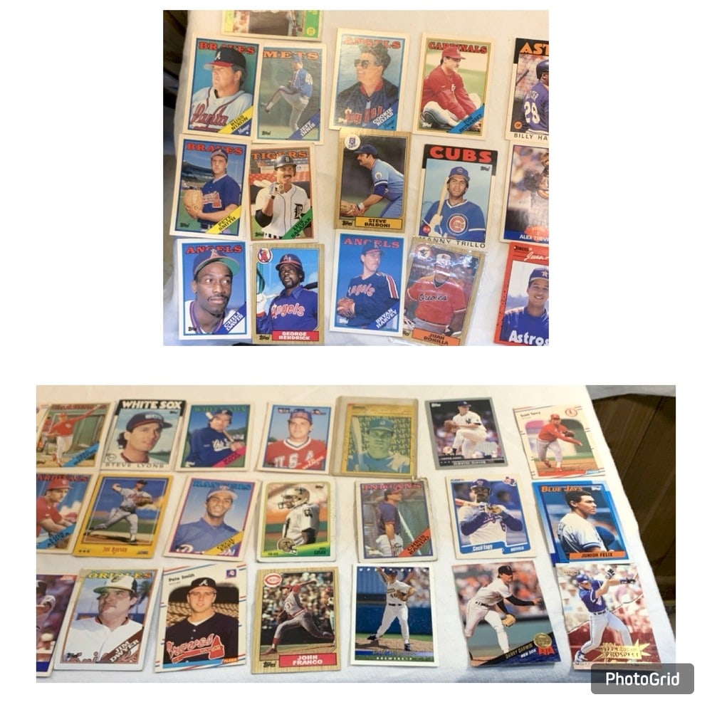 Vtg. Baseball Cards - 19