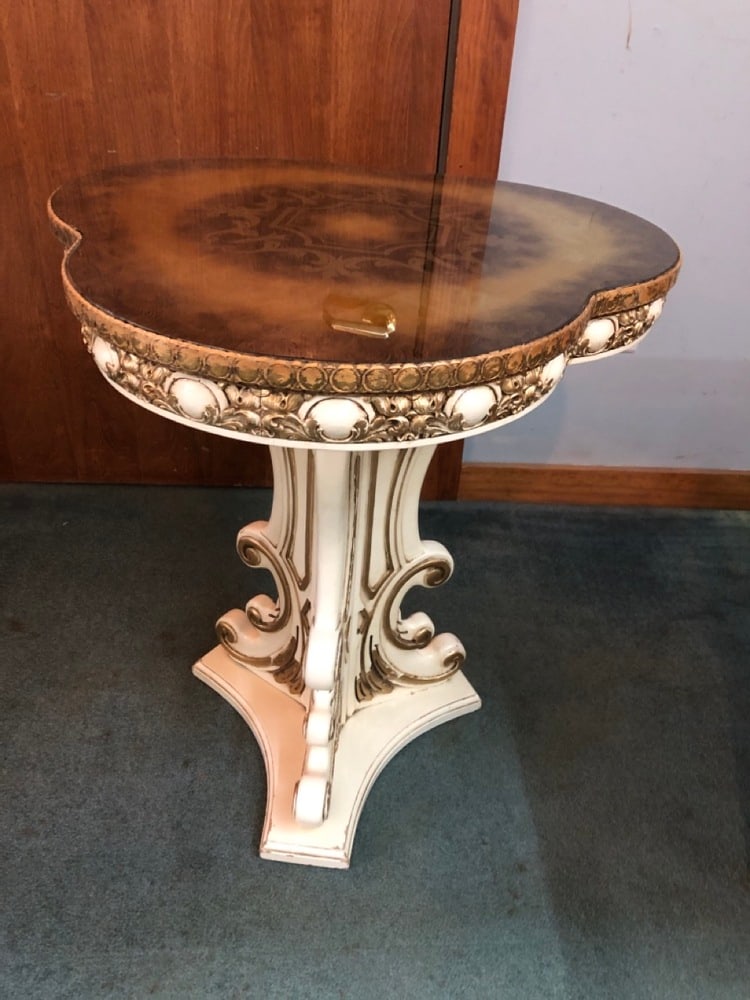 Italian Provincial Reverse painted Glass Top Accent Table (1 of 6)