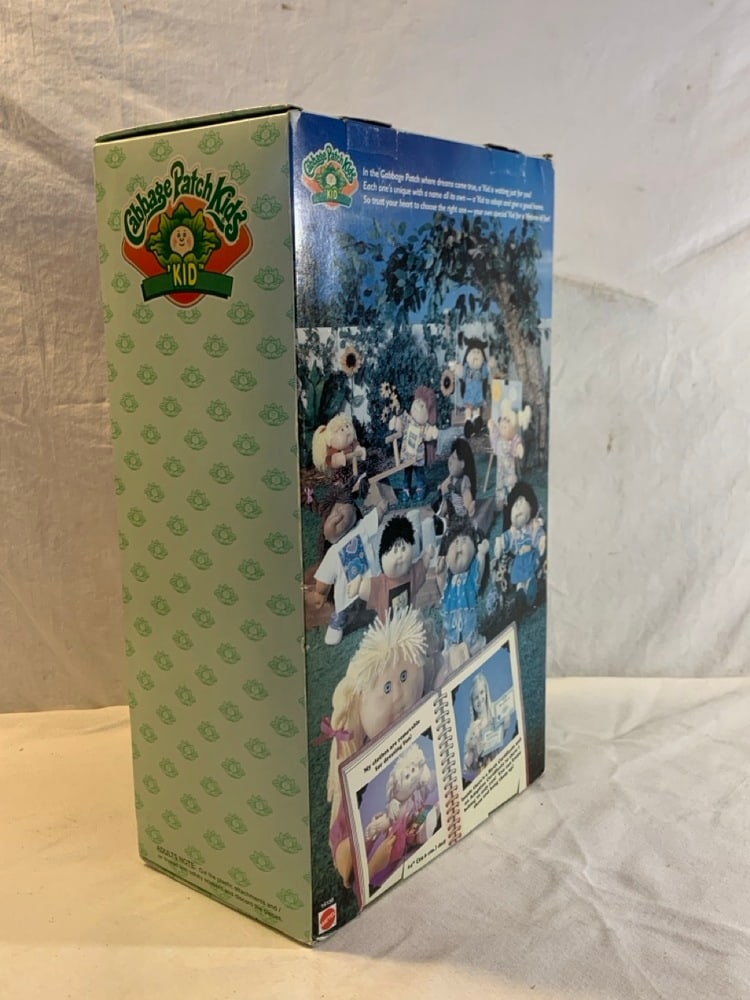 1995 Mattel Cabbage Patch Doll - 2
