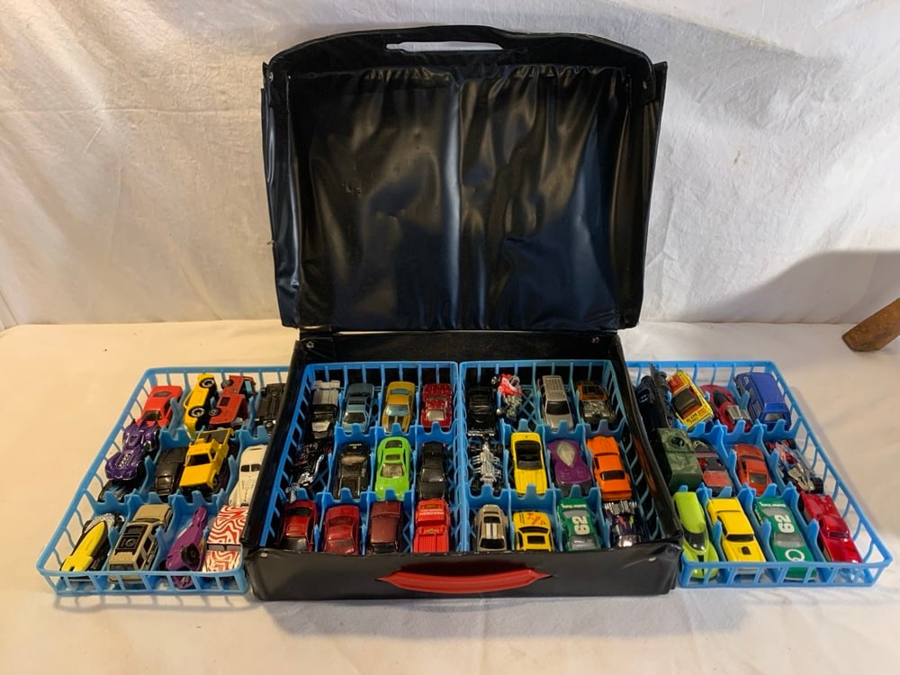 Vtg. Hotwheels, Ertl and Matchbox Cars in Carey Case: Vtg. Hotwheels, Ertl and Matchbox Cars in Carey Case~ 49 Total Cars