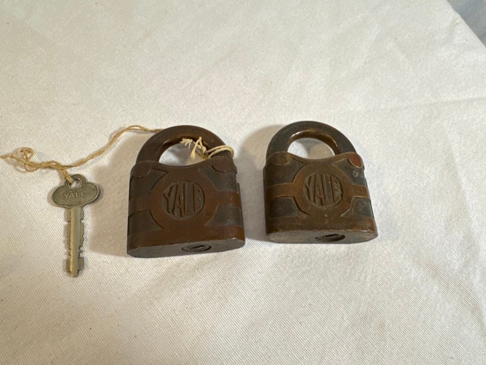 Vtg Locks Lot - 6