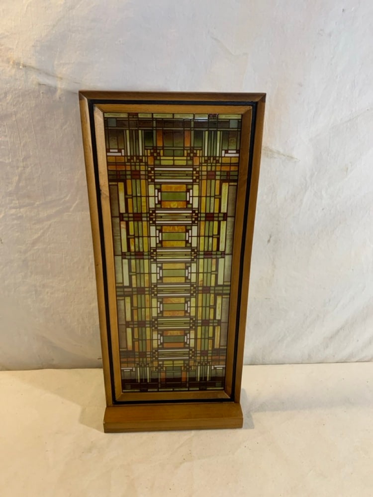 MCM Frank Lloyd Wright Oak Park Skylight Stained Glass: MCM Frank Lloyd Wright Oak Park Skylight Stained Glass Panel With Stand- 16” x 7”