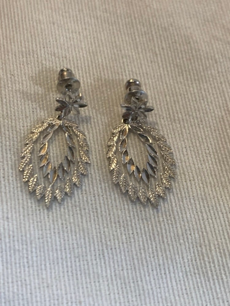 14Kt Diamond Cut Dangle Earrings (1 of 6)